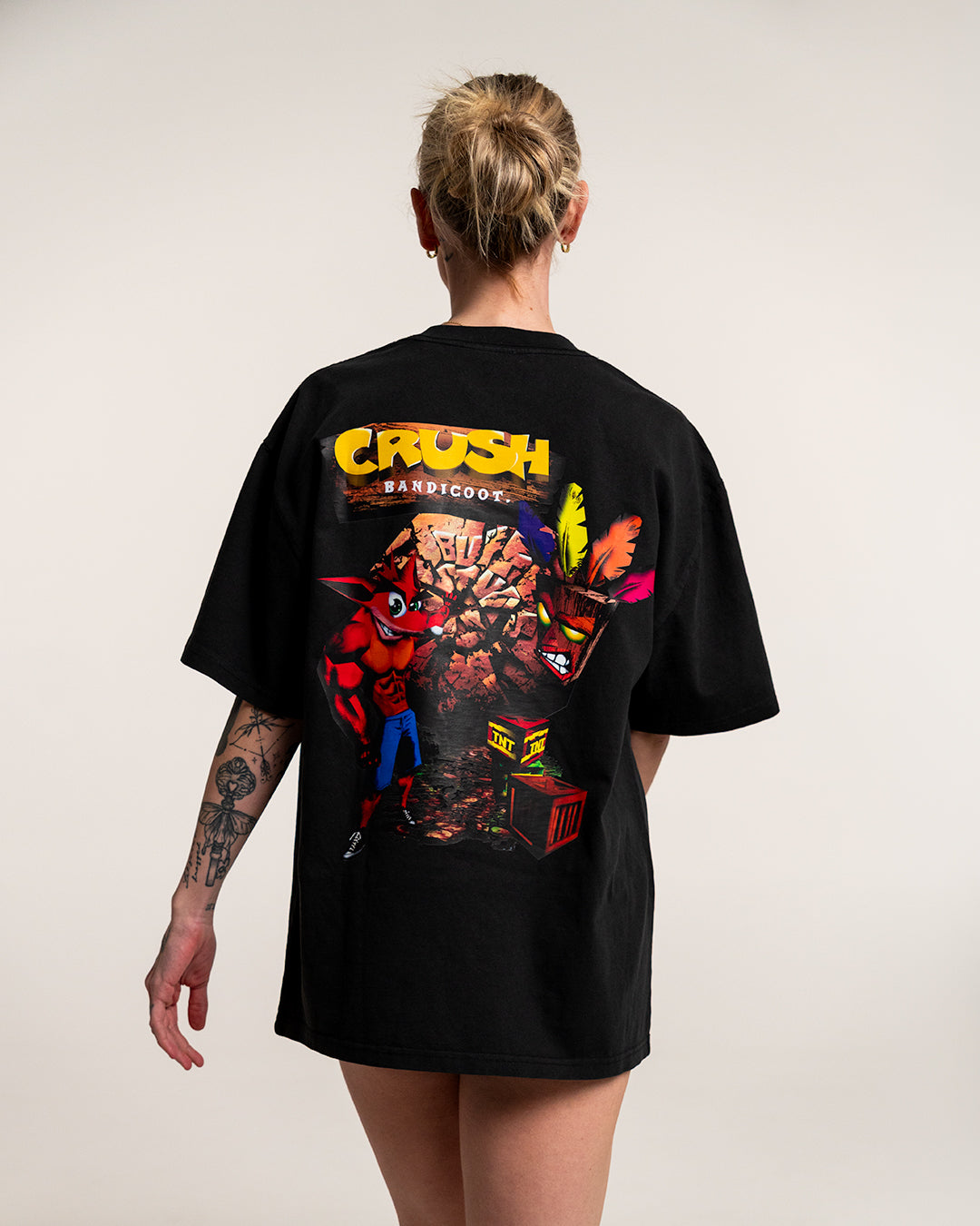CRUSH BANDICOOT PREMIUM OVERSIZED TEE Buff Studs