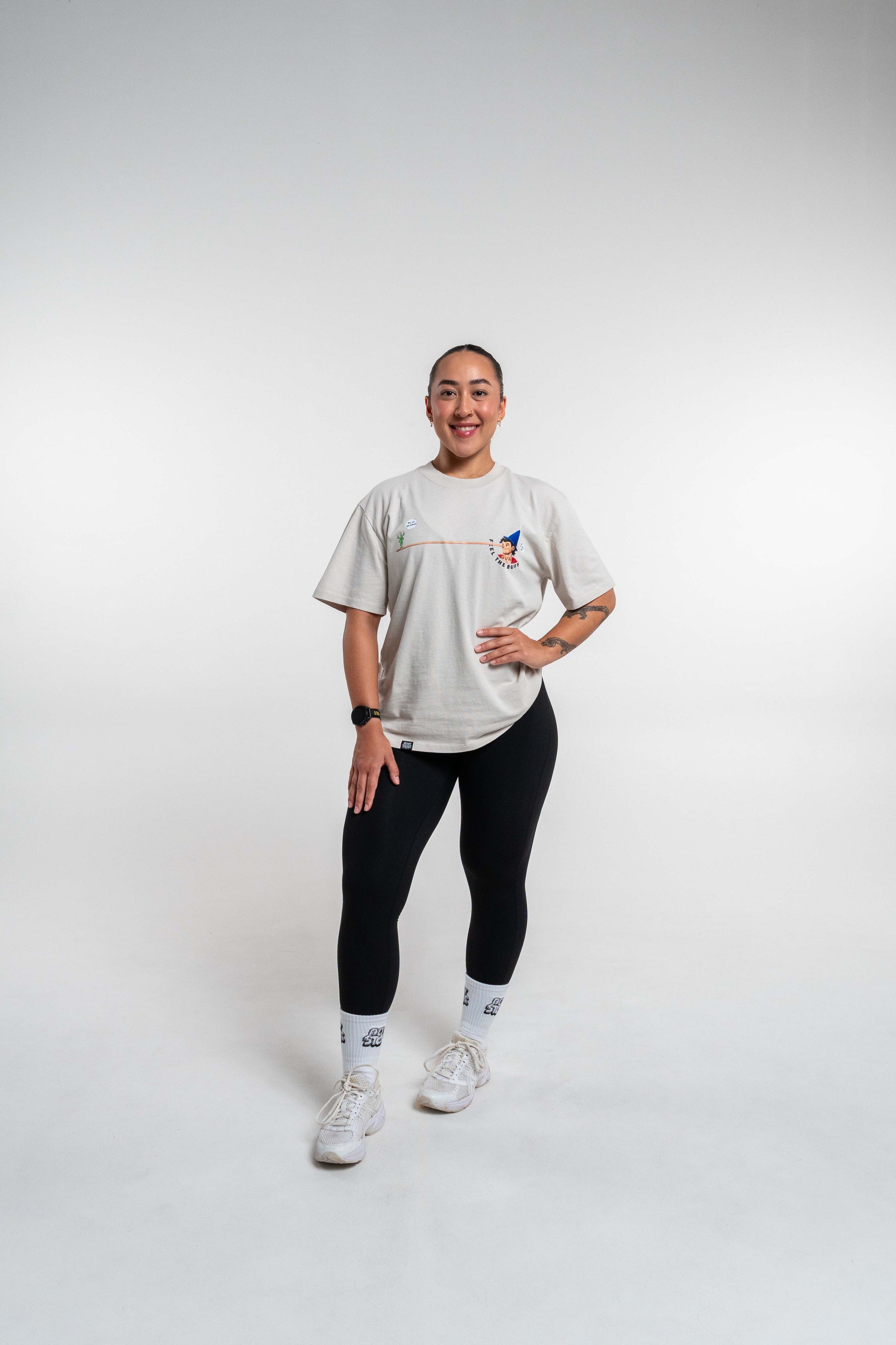 PINYOKIO PREMIUM OVERSIZED TEE Buff Studs